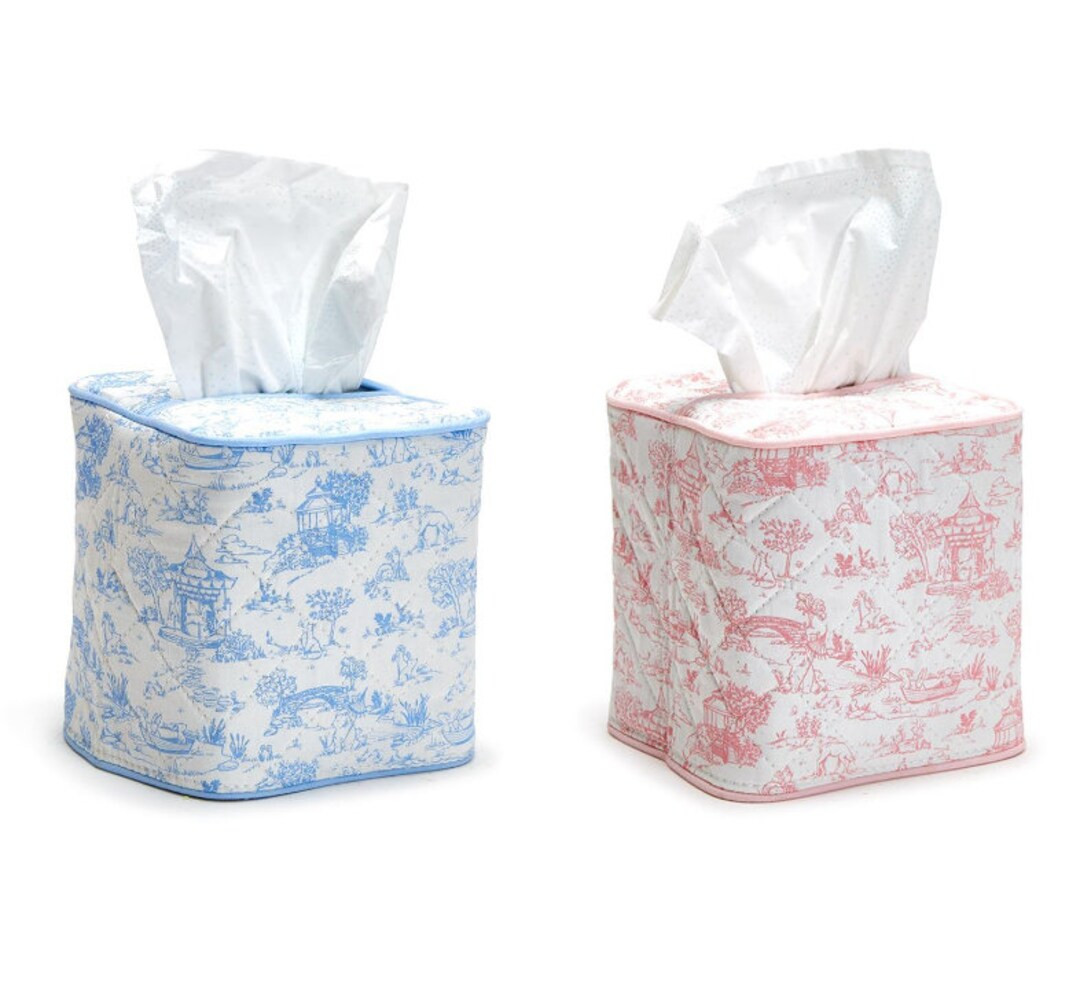 Animal Toile Quilted Tissue Box Cover - Etsy | Etsy (US)