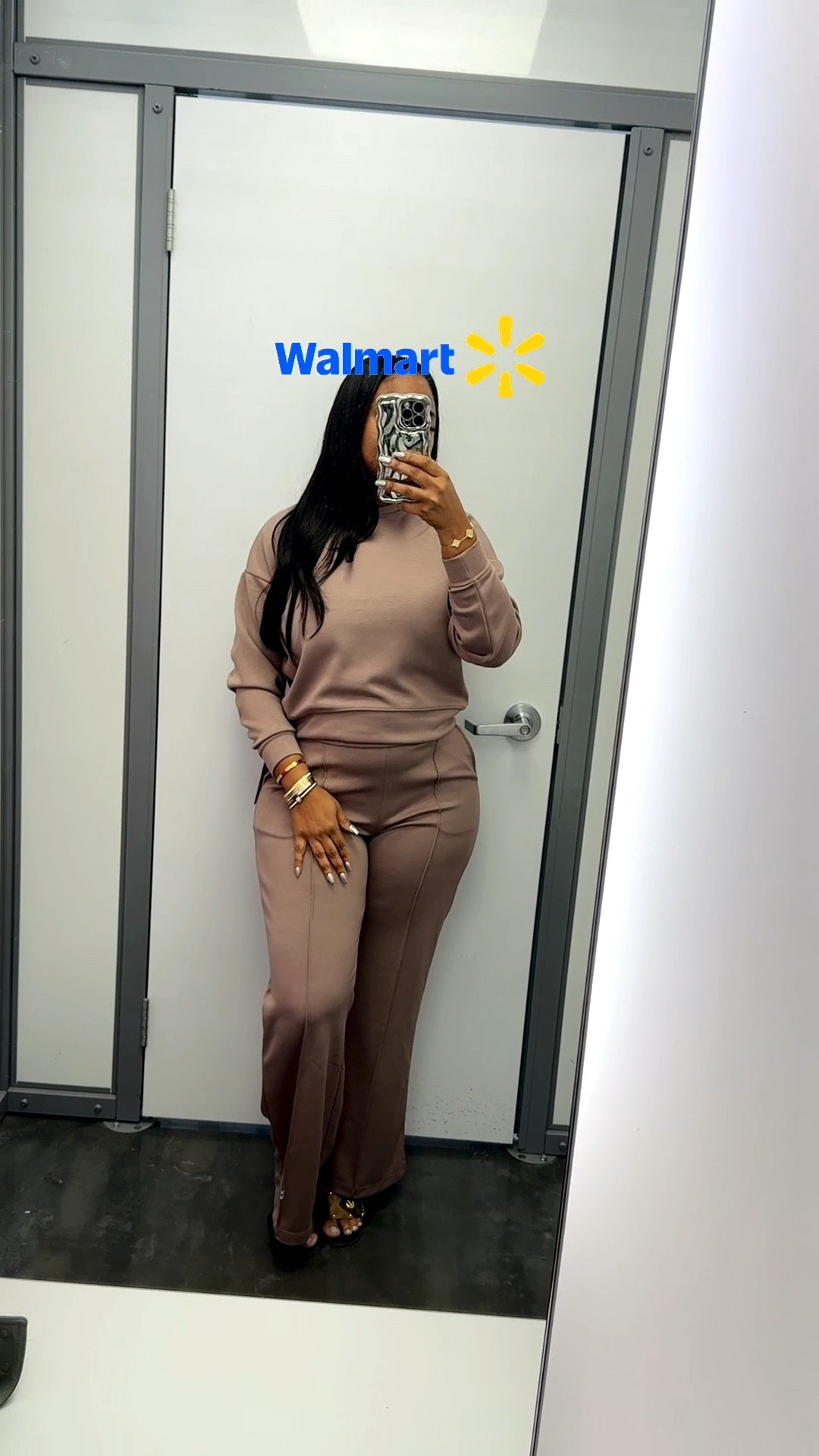 Walmart Scoop Set 

Walmart Set find  #walmartpartner #walmartstyle @walmartstyle 
I’m wearing a size Ex small top And medium bottom 
Scoop Women’s and Women’s Plus Matching Sweatshirt and  Seamed Sweatpants, Regular and Short Lengths, Sizes XS-4X 


💙I’m so excited to partner with Walmart to showcase their women’s fashion apparel for this Winter !

🛍️@walmartstyle 

While shopping at Walmart recently, I found some trendy sets that I knew you ladies would absolutely love. @walmart #walmartfashion 

The best part? All of these items come in a variety of sizes and colors, so there’s something for everyone!

walmart two piece  set
walmart fashion finds
walmart fashion finds 2025
walmart must have 
walmart winter  2025
clothes


#LTKActive #LTKFindsUnder50 #LTKOver40