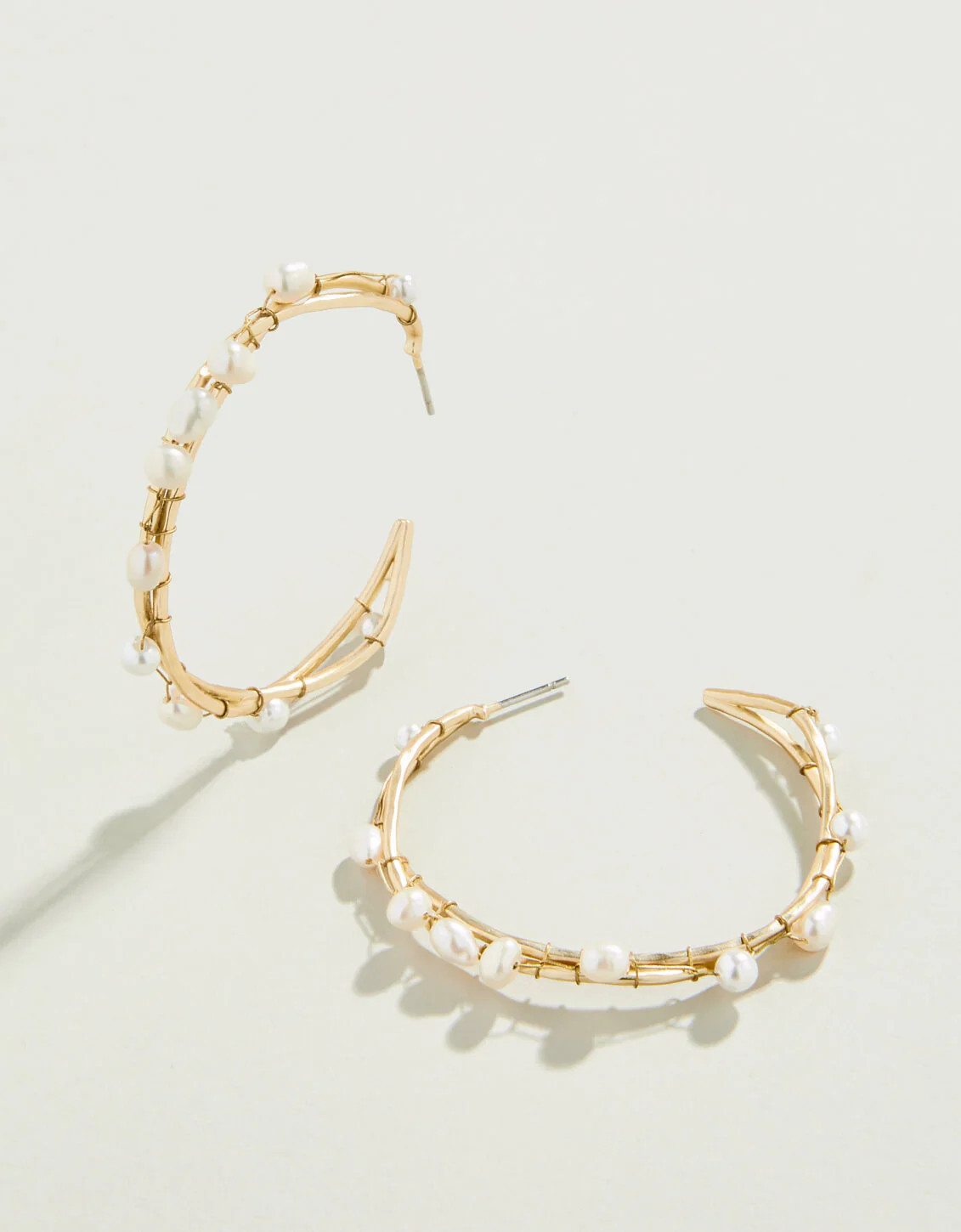 Swell Hoop Earrings Pearl | Spartina 449