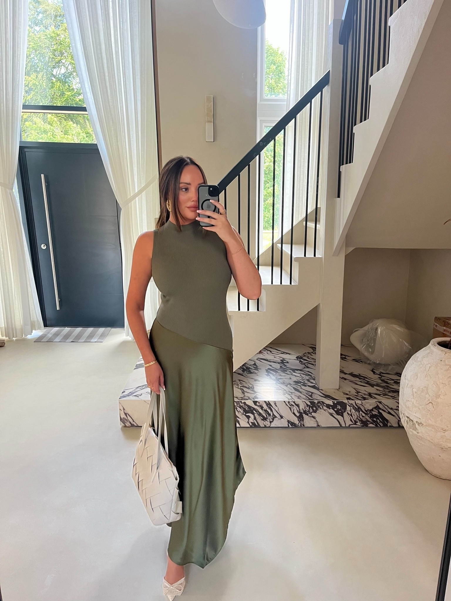 Yeh this is defo up there with one of my fave midi dresses I. Wearing a medium

#LTKeurope #LTKsummer #LTKwedding