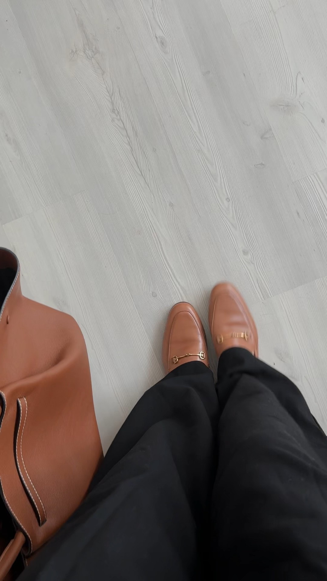 THEYYYYY’RE HERE! 

I finally completed my loafer collection 😌 I already have the black ones from coach that are a few years old, and then I have the Sam Edelman beige/cream ones. I recently realized that for someone who wears cognac as much as I do, I don’t have a work shoe that kind of sits in that color family so these were a long time coming the second I saw they were on sale. They were mineeeeee 


#LTKWorkwear #LTKFindsUnder100 #LTKShoeCrush