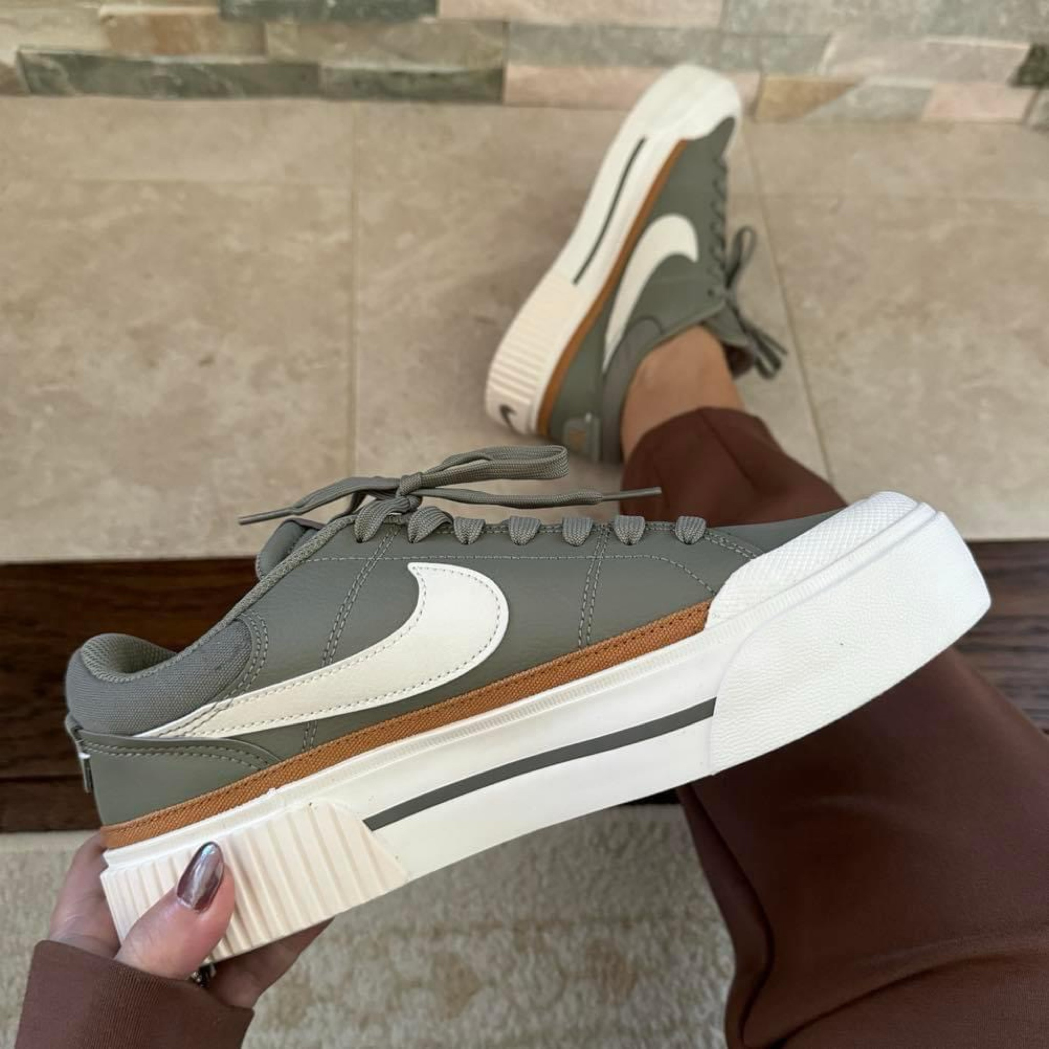 The best Nike sneaks and the only color you’ll need for fall! 

#LTKShoeCrush #LTKFitness #LTKStyleTip