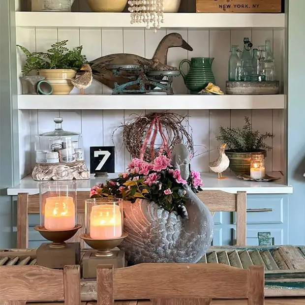 Classic Swan Planter | Antique Farm House