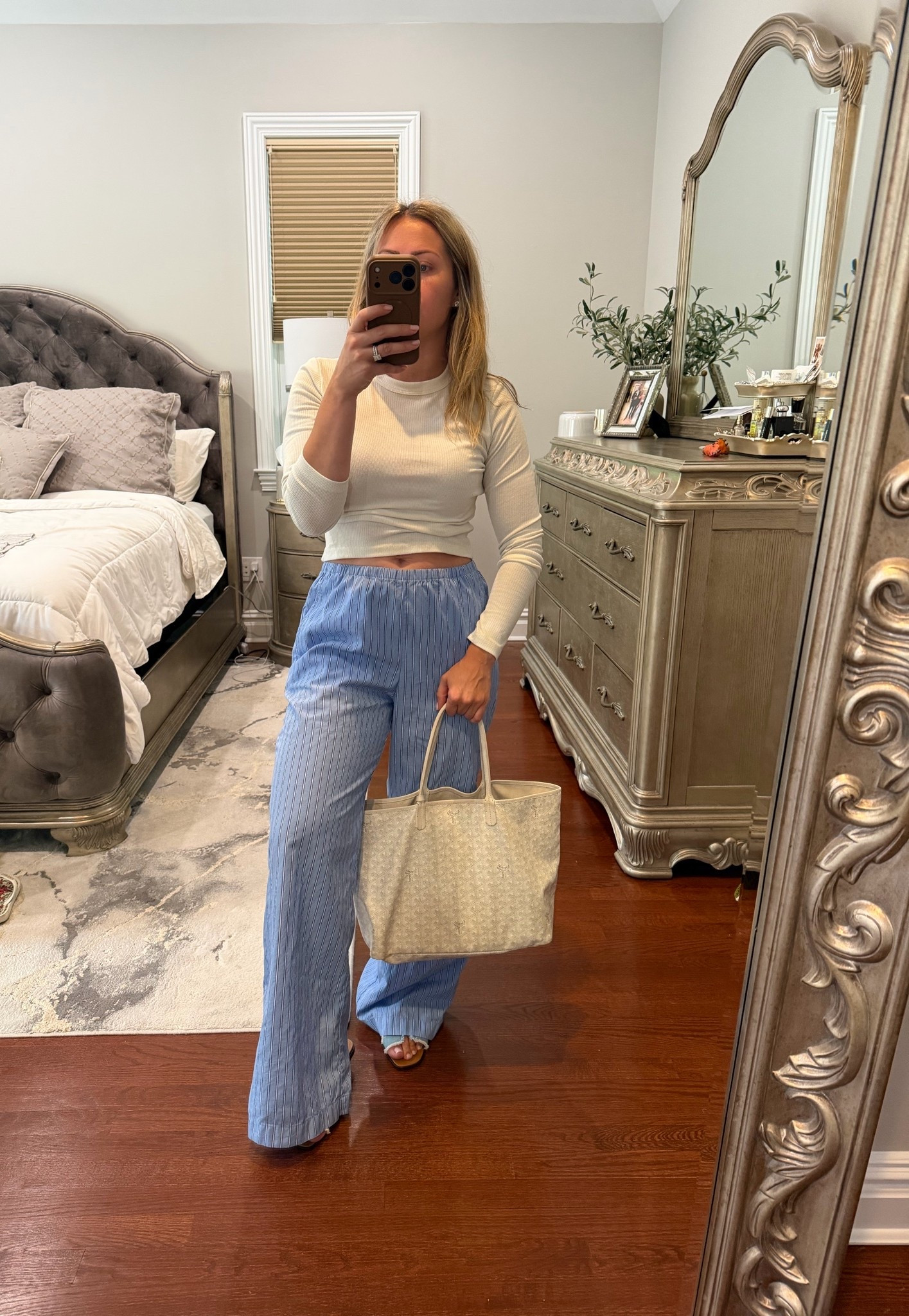 rainy day outfit

#LTKootd #LTKSaleAlert #LTKmomlife