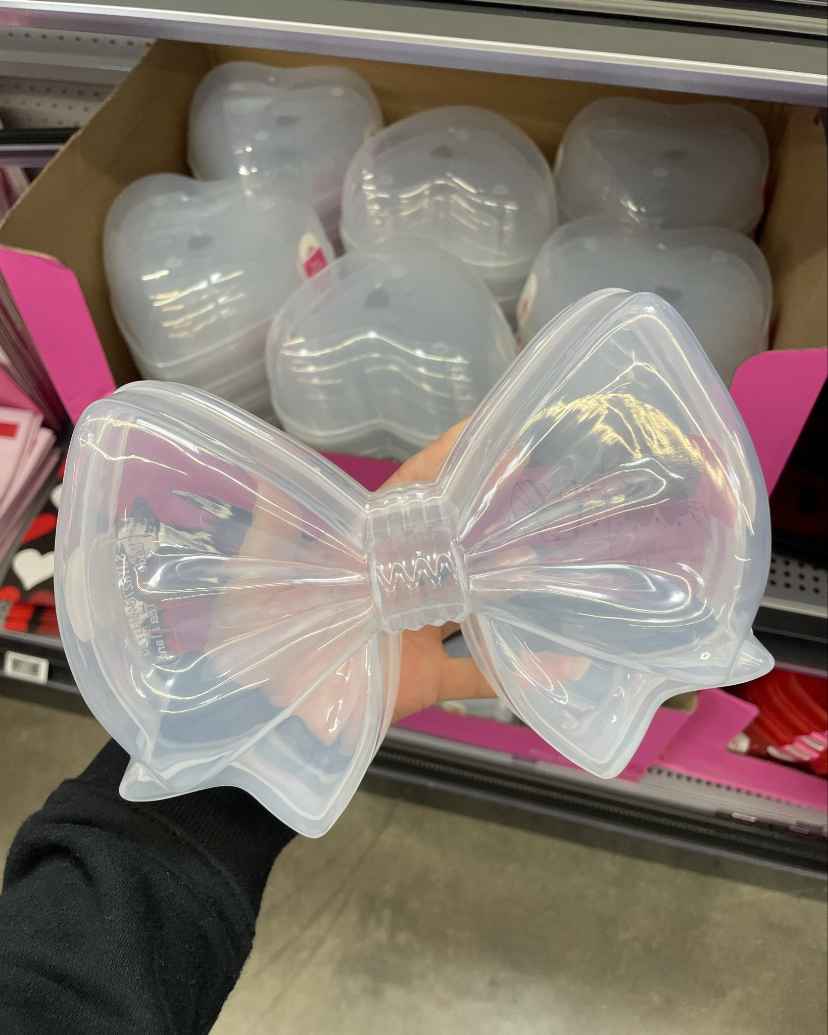 Roundup of some random valentines finds. The clear bow case and heart case are perfect for gifting 

#LTKSeasonal #LTKGiftGuide #LTKHome