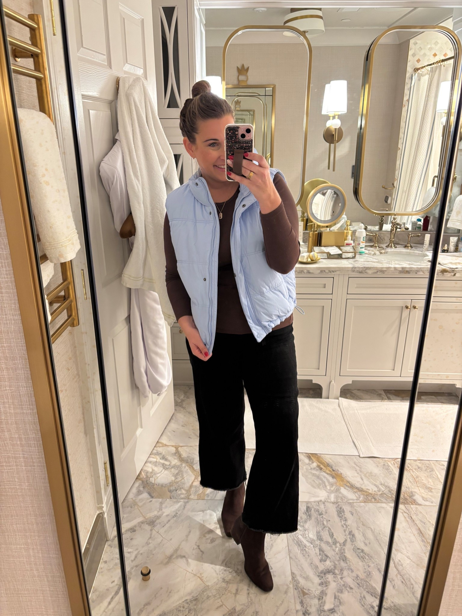 Winter outfit- love this puffer vest! Especially in this color 

TTS- medium 
Size 29/8 jeans 

#LTKootd #LTKMidsize