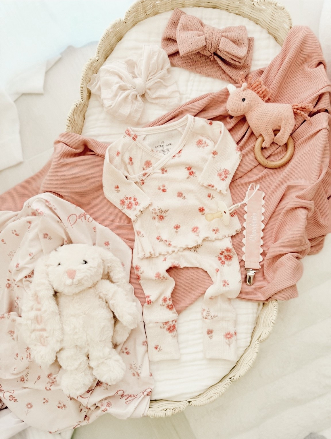 Obsessed with this new @cadenlane set 🎀🧸✨🫧🦢

newborn outfits, coming home outfits, hospitals outfits, baby newborn outfits

#LTKBaby #LTKmomlife #LTKBump