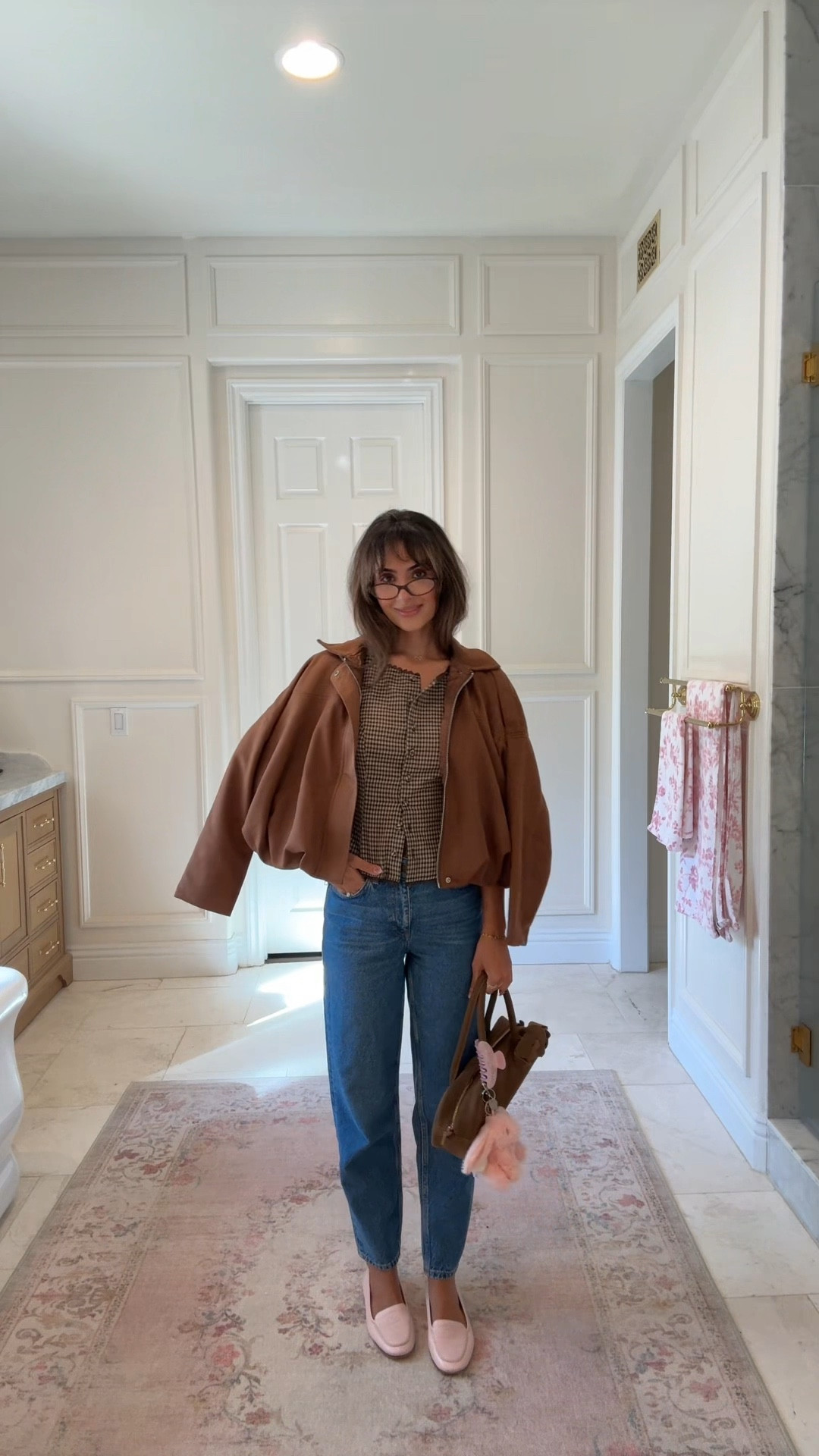 Size 2 in sezane jeans
Size M in the jacket
Size XS in the top 
Loafers are vintage Chanel 