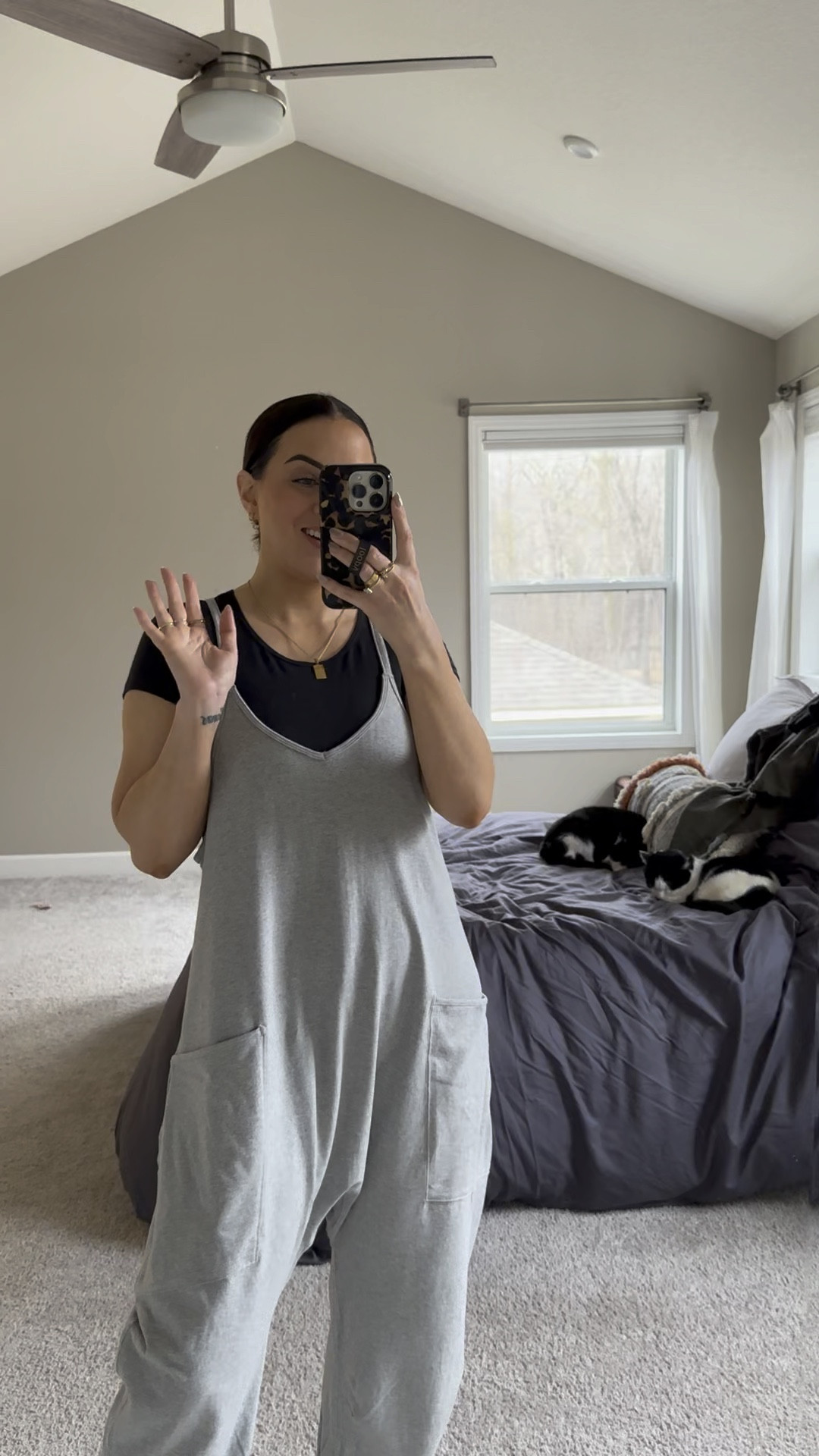 Hot shot onesie reviewed! Wearing XS, size down one it is an oversize fit!

#loungewear #springoutfit

#LTKstyletip #LTKSeasonal #LTKunder100