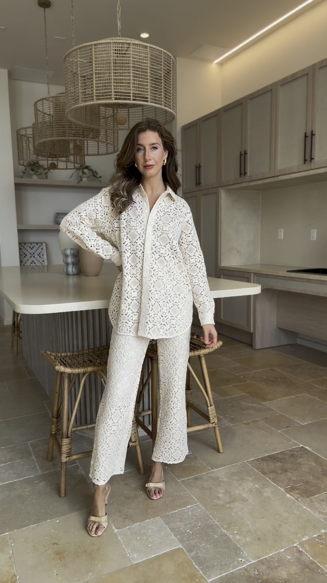 Cream lace set 

#LTKVideo #LTKstyletip #LTKSeasonal