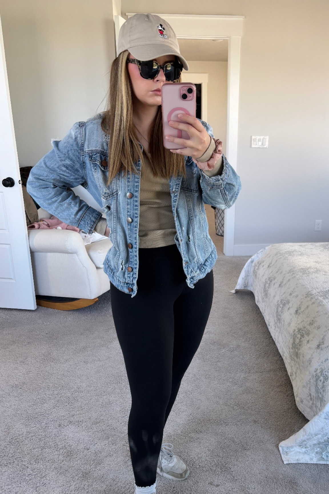 Todays running errands look nothing crazy just comfy and practical! 💕