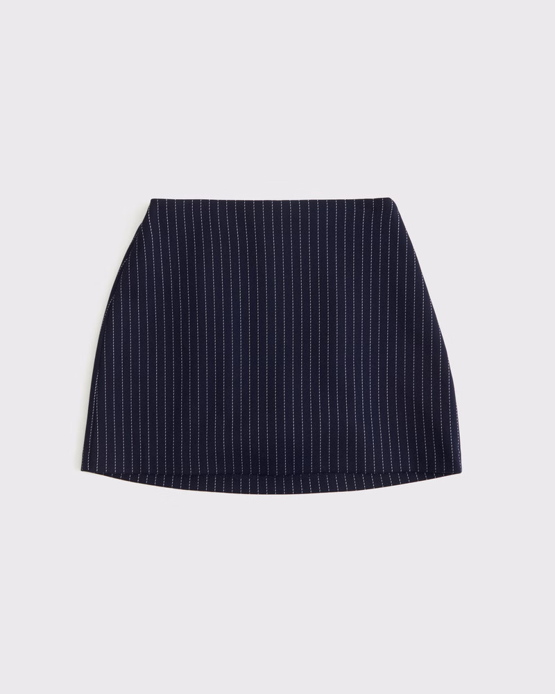 Abercrombie & Fitch Women's The A&F Scarlett Curve Love Suiting Mini Skort in Navy Stripe - Size XXS | Abercrombie & Fitch (US)