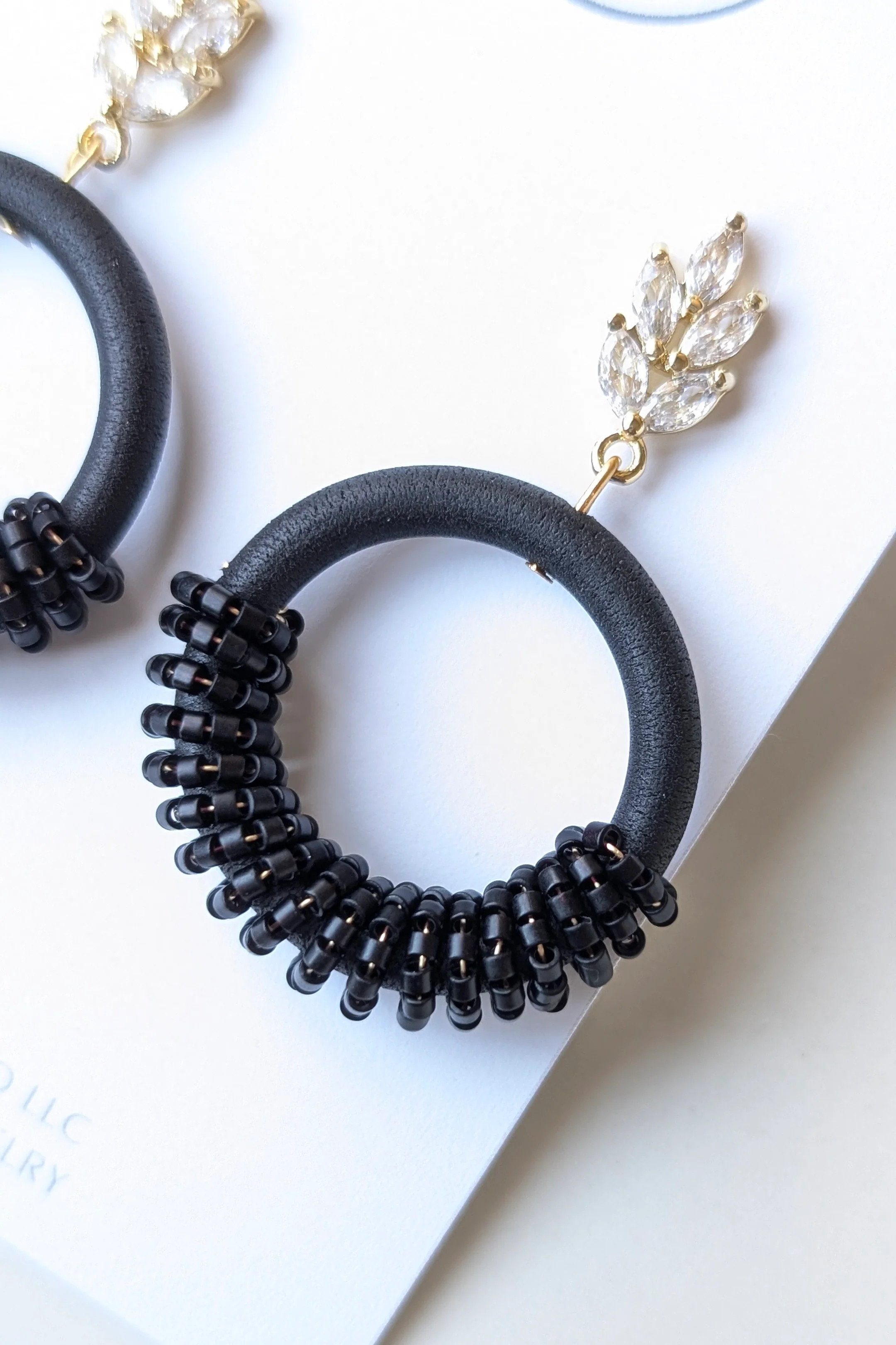 Beaded Hoops Collection - Mixed Palette (SNP1 - Poppy Seed) MATTE | Momo Studio