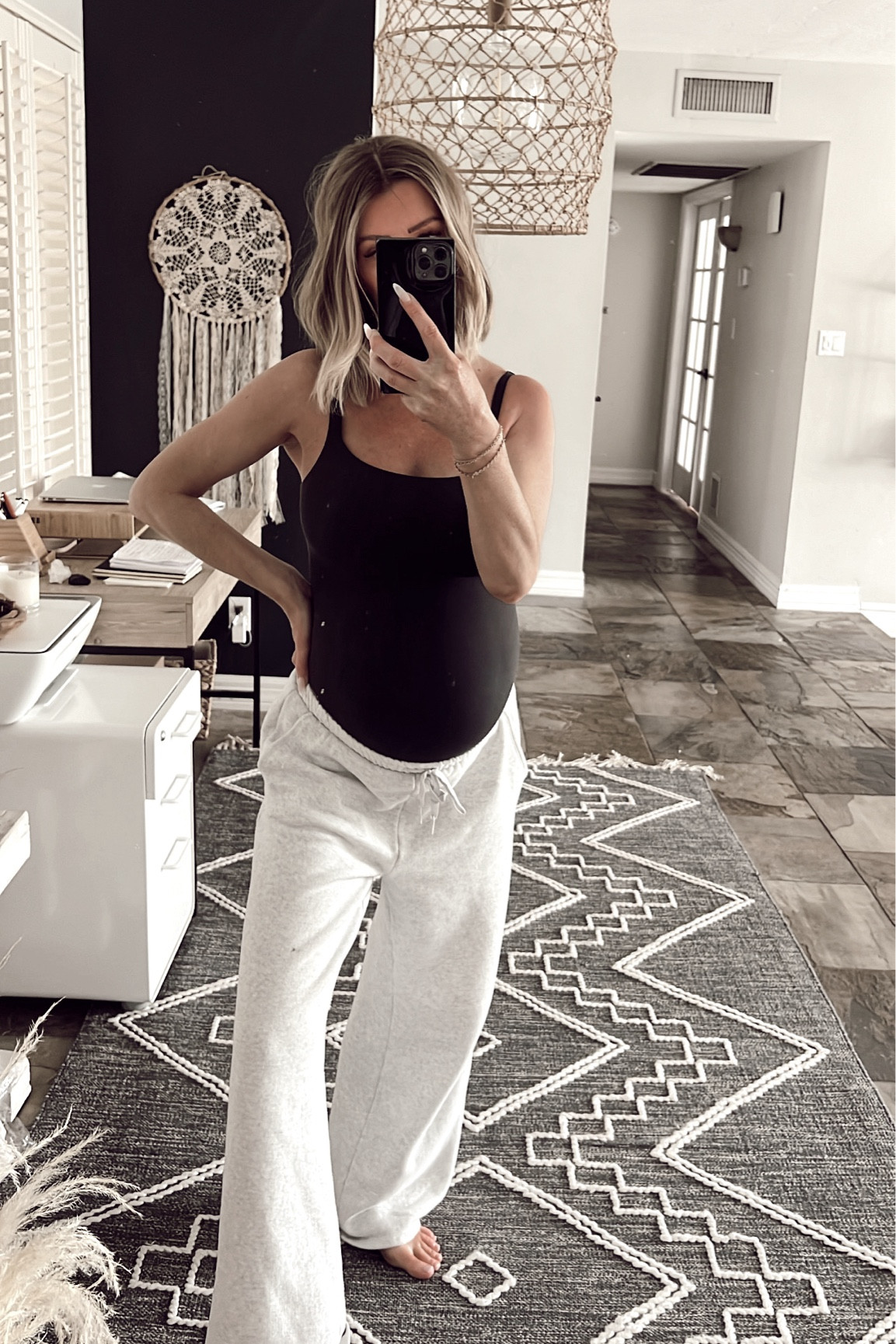 Cozy bump era! #thirdtrimester 

#pregnancystyle #maternity #bumpfriendly #prenancystyle #pregnant #bump #maternityinspo

#LTKbump