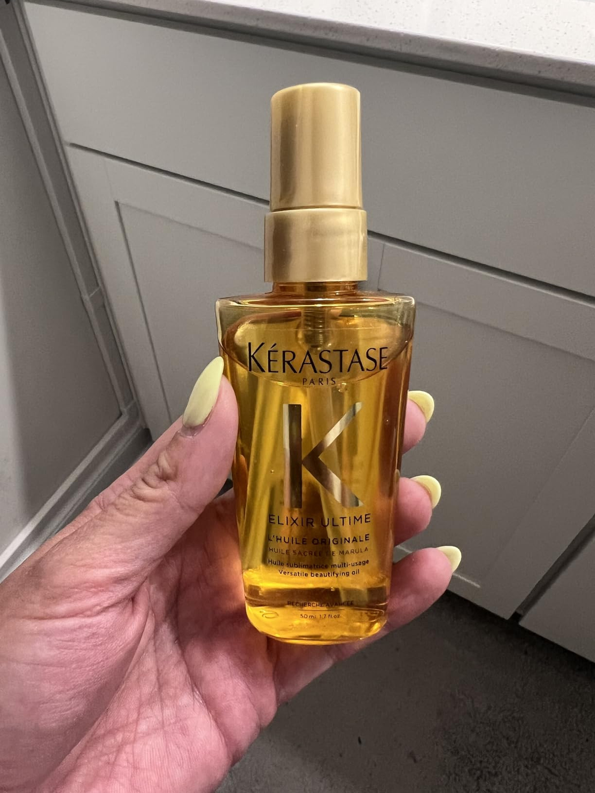 KERASTASE Elixir Ultime L'Huile Original Hair Oil | Hydrating Oil Serum to Smooth Frizz and Add S... | Amazon (US)