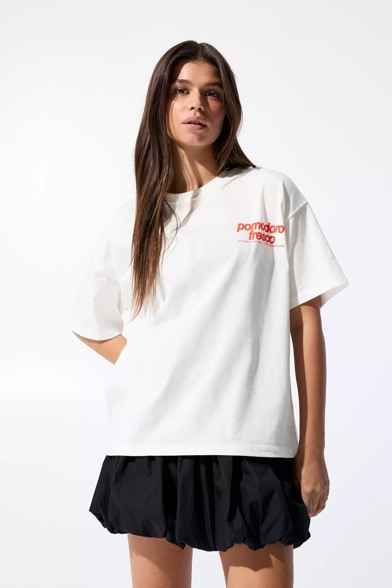 Tomato graphic T-shirt | PULL and BEAR UK