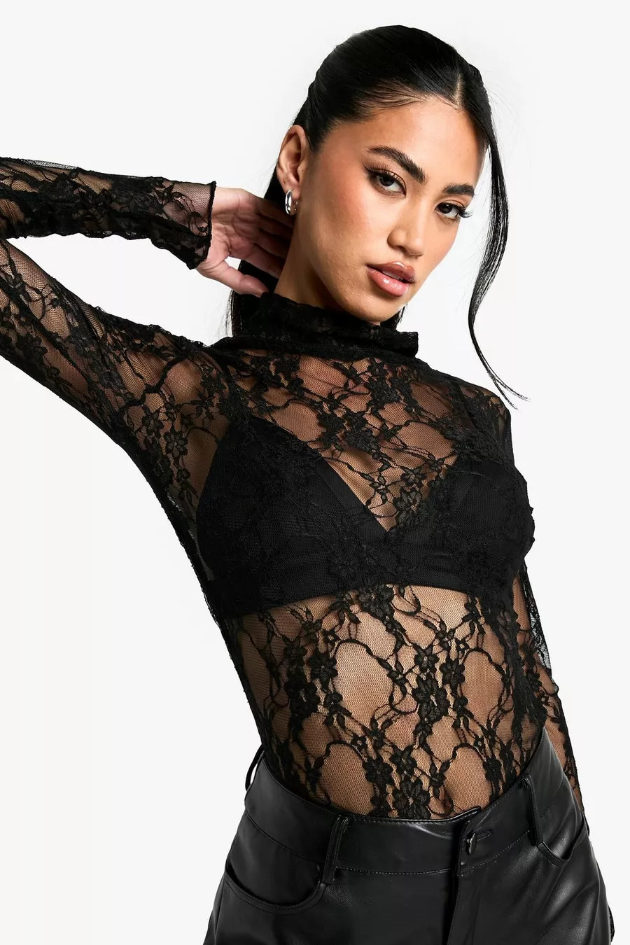Lace High Neck Long Sleeve Bodysuit | Boohoo.com (NL)