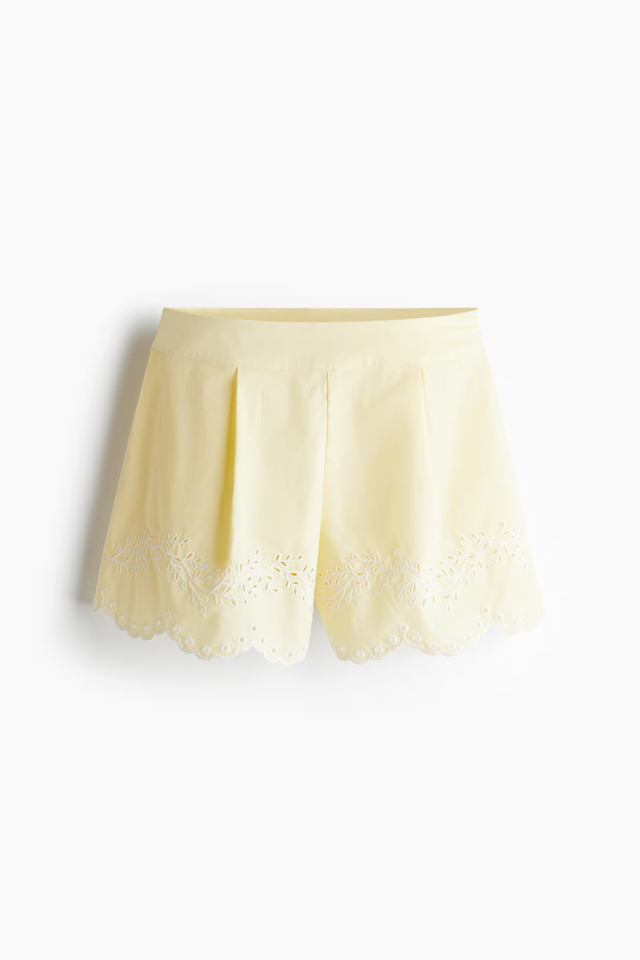 Shorts with Eyelet Embroidery | H&M (US + CA)