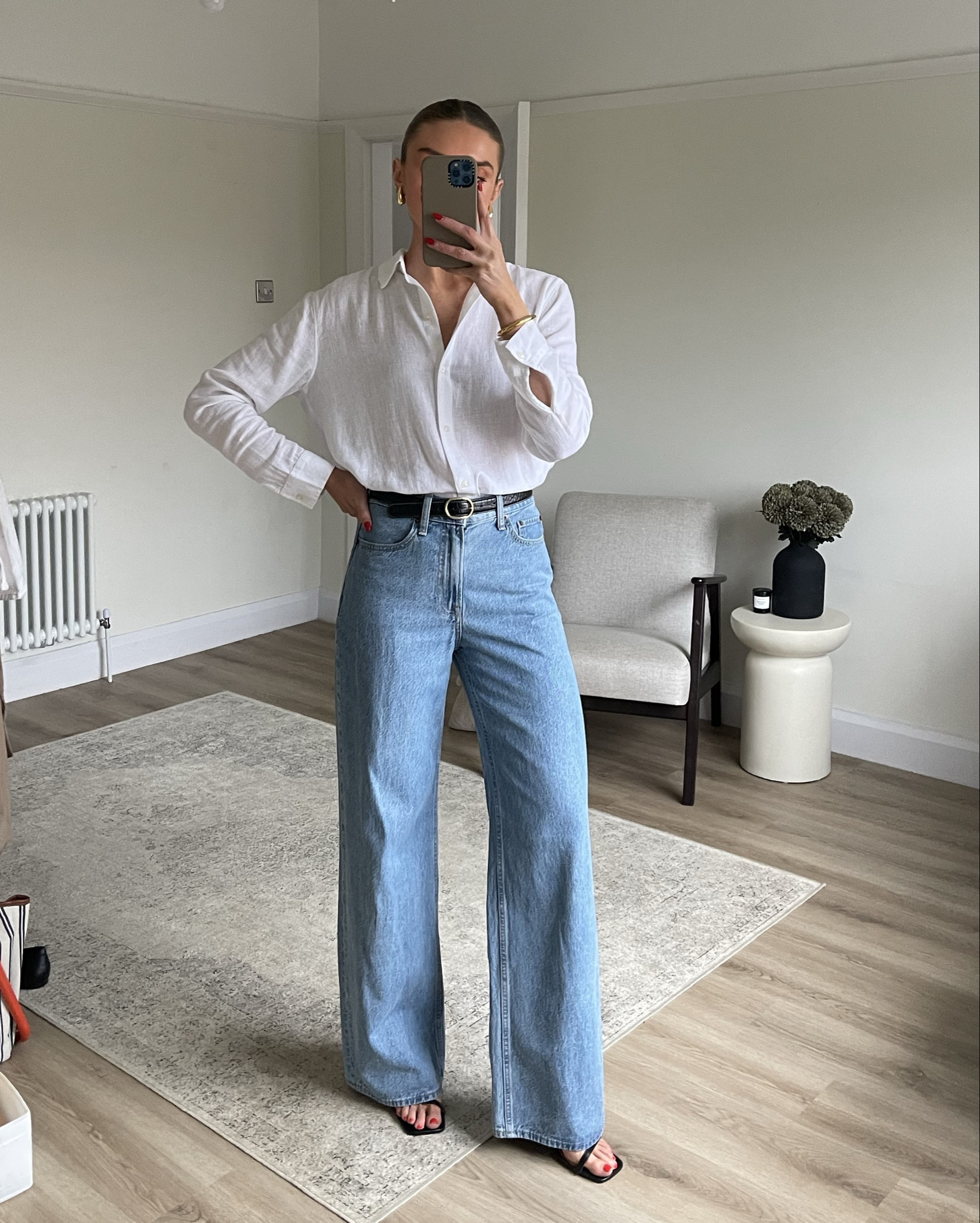 My favourite evening/dressy jeans 
I wear a w25 long in these, I’m 5ft 6
I get the longer leg to wear with heels
AFEMILY for an extra 15% off, ends today 