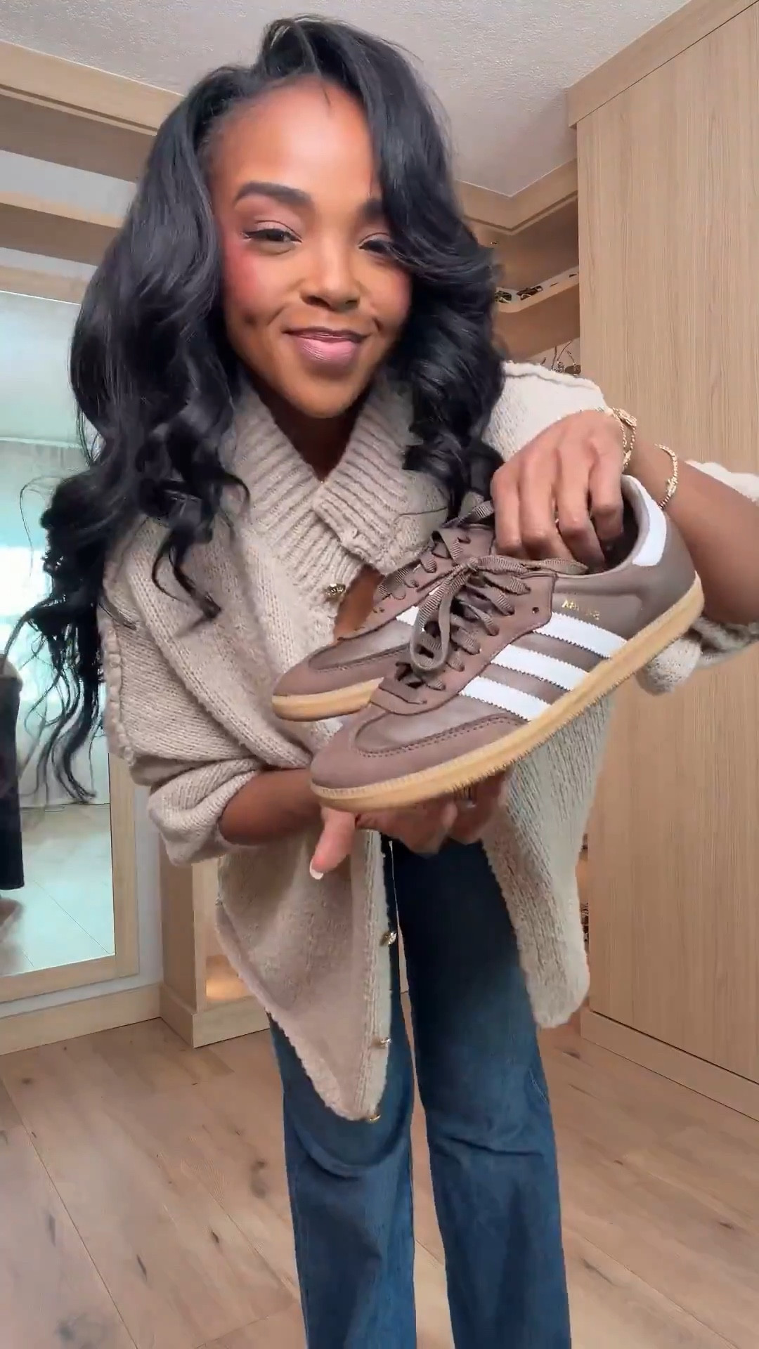 Scroll to shop! Easy relaxed outfits for weekend outings or errands ✨ 

#LTKPetite #LTKdayinmylife #LTKmomlife