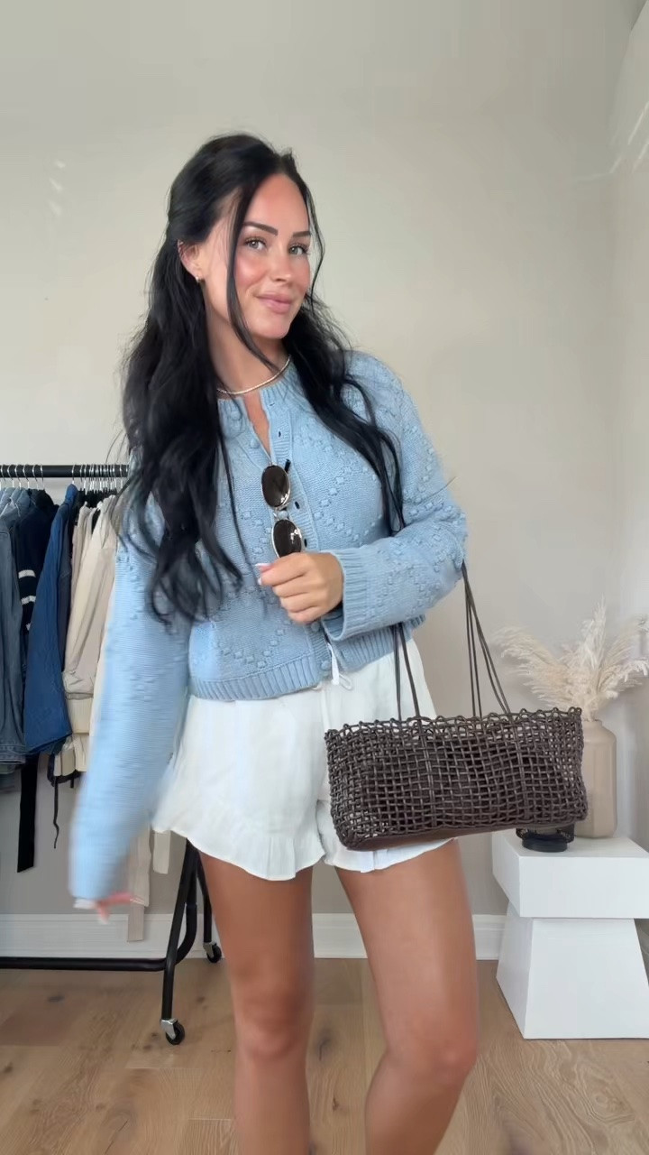Simple but elevated summer outfit 🤎 I will have all the details 🔗 on my LTK! These Abercrombie items are currently on sale through the app. 

My sizing 5’7, 145lbs, 32dd
I’m wearing size smalls 

@abercrombie

#LTKootd #LTKgrwm #LTKSaleAlert