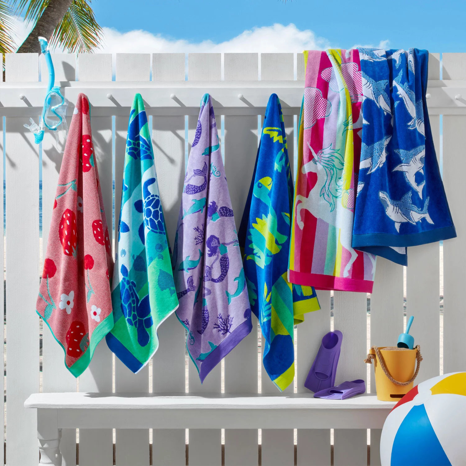 Member's Mark Kids' Beach Towels, Assorted Designs (Set of 2) | Sam's Club