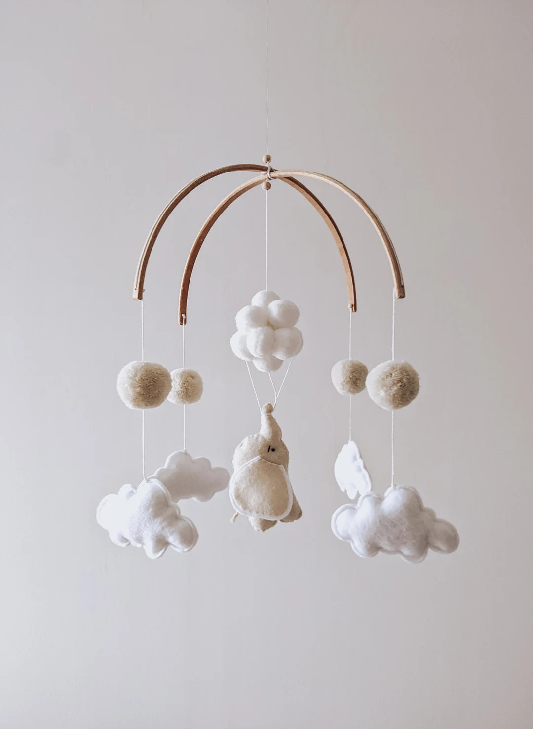 Mobile éléphant. Mobile bébé neutre. Neutral baby nursery mobile. Made in France. - Etsy Fran... | Etsy (FR)