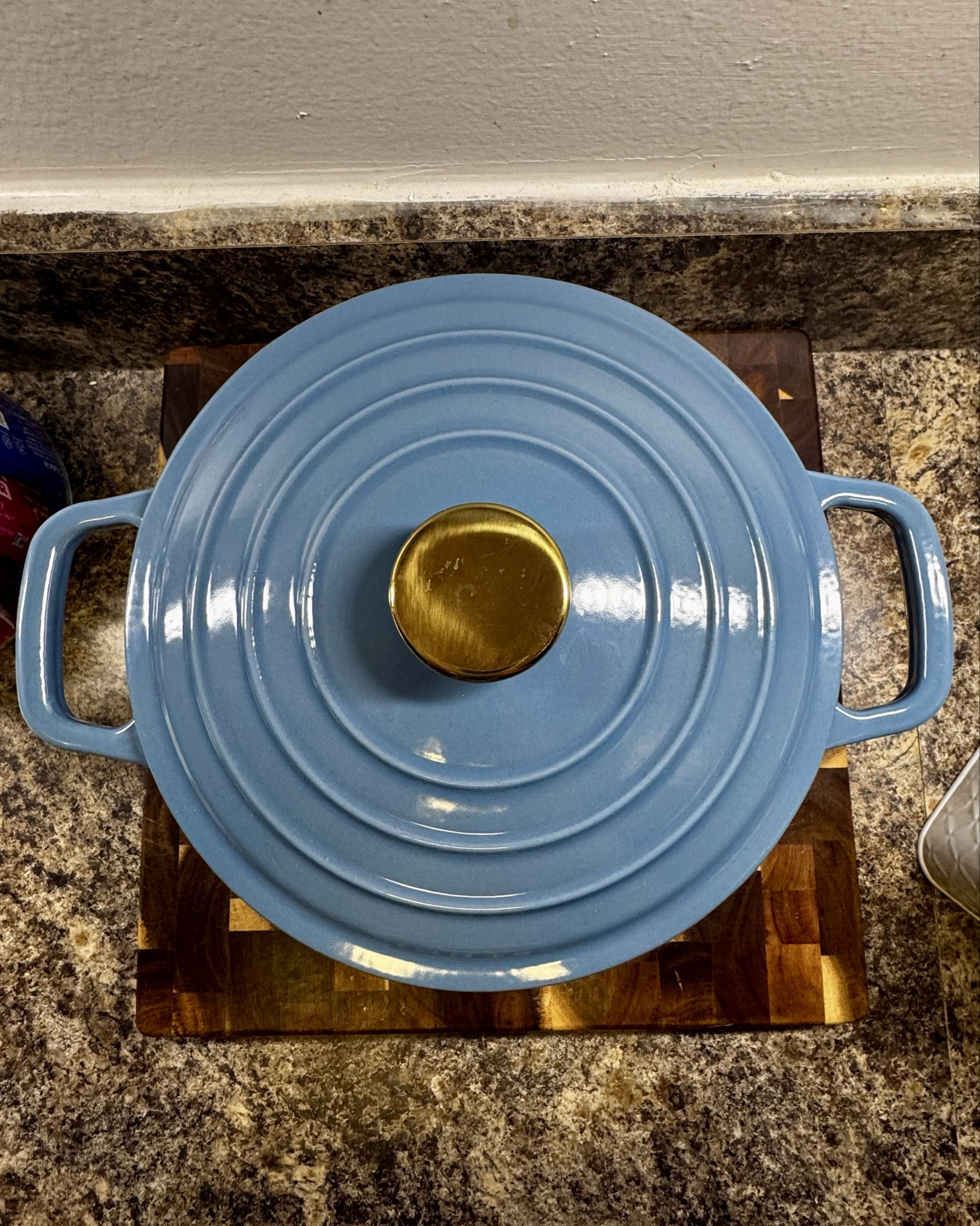 Carote 4.5 qt Dutch oven
I love this color. Dutch ovens are perfect for making sourdough bread and soup 

#LTKCyberWeek #LTKGiftGuide #LTKHoliday