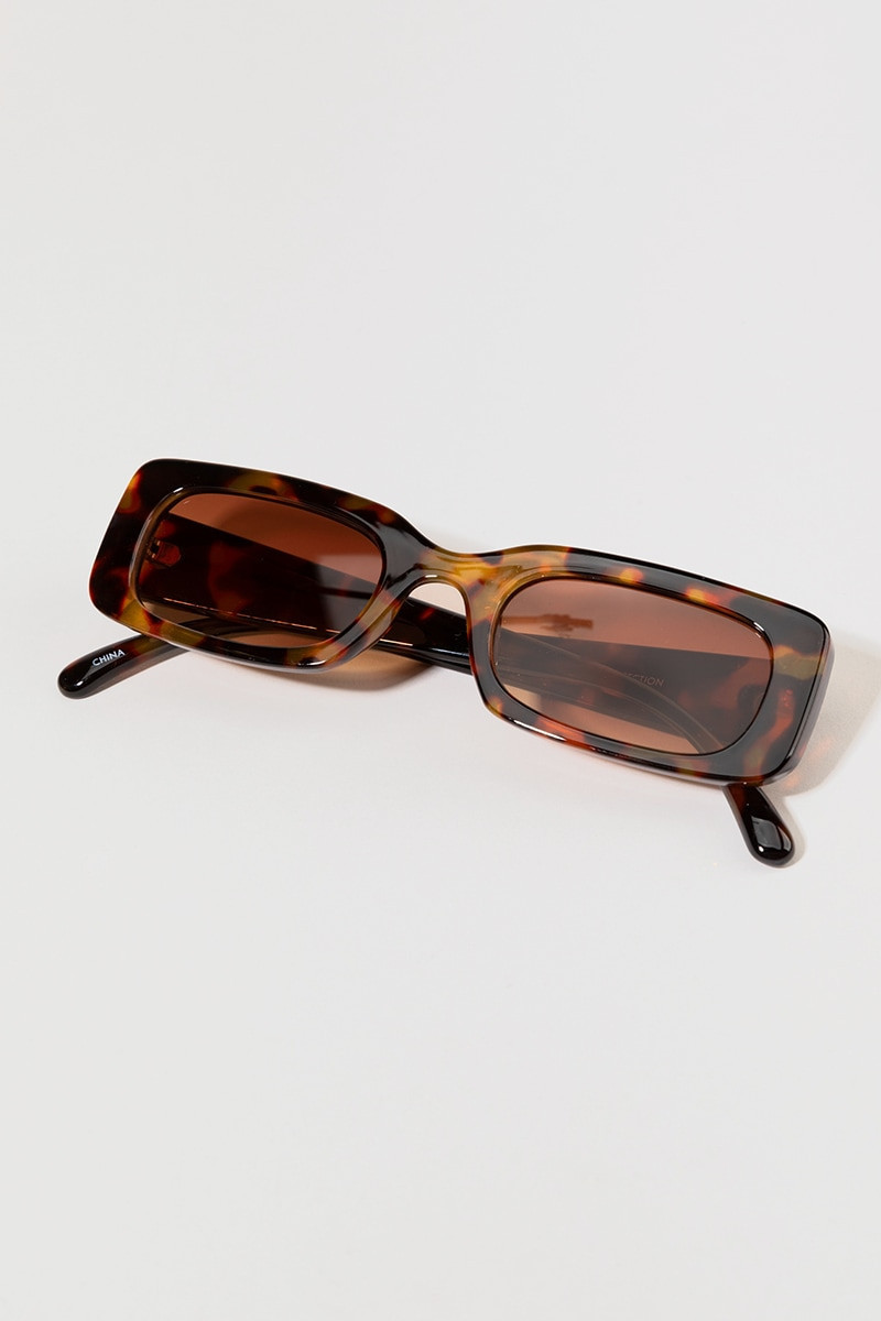 Korrine Retro Narrow Sunglasses | Francesca's