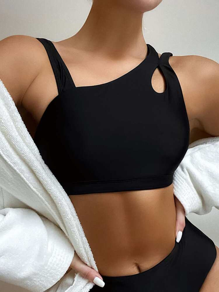 Plain Cut Out Bikini Top | SHEIN