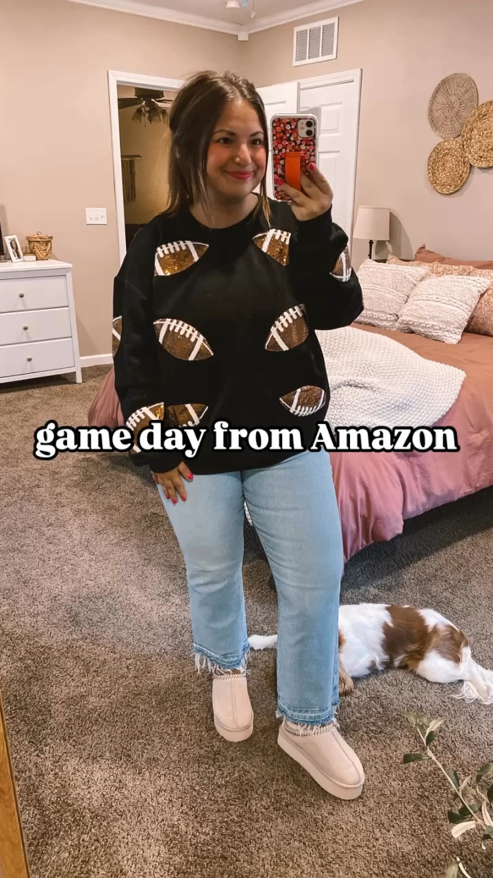 Ya girl LOVES game day gear!!! 😍🏈 Especially when it’s cute, affordable & varies in style. Check check check for these game day fits from Amazon! 

#LTKFindsUnder50 #LTKStyleTip #LTKFindsUnder100