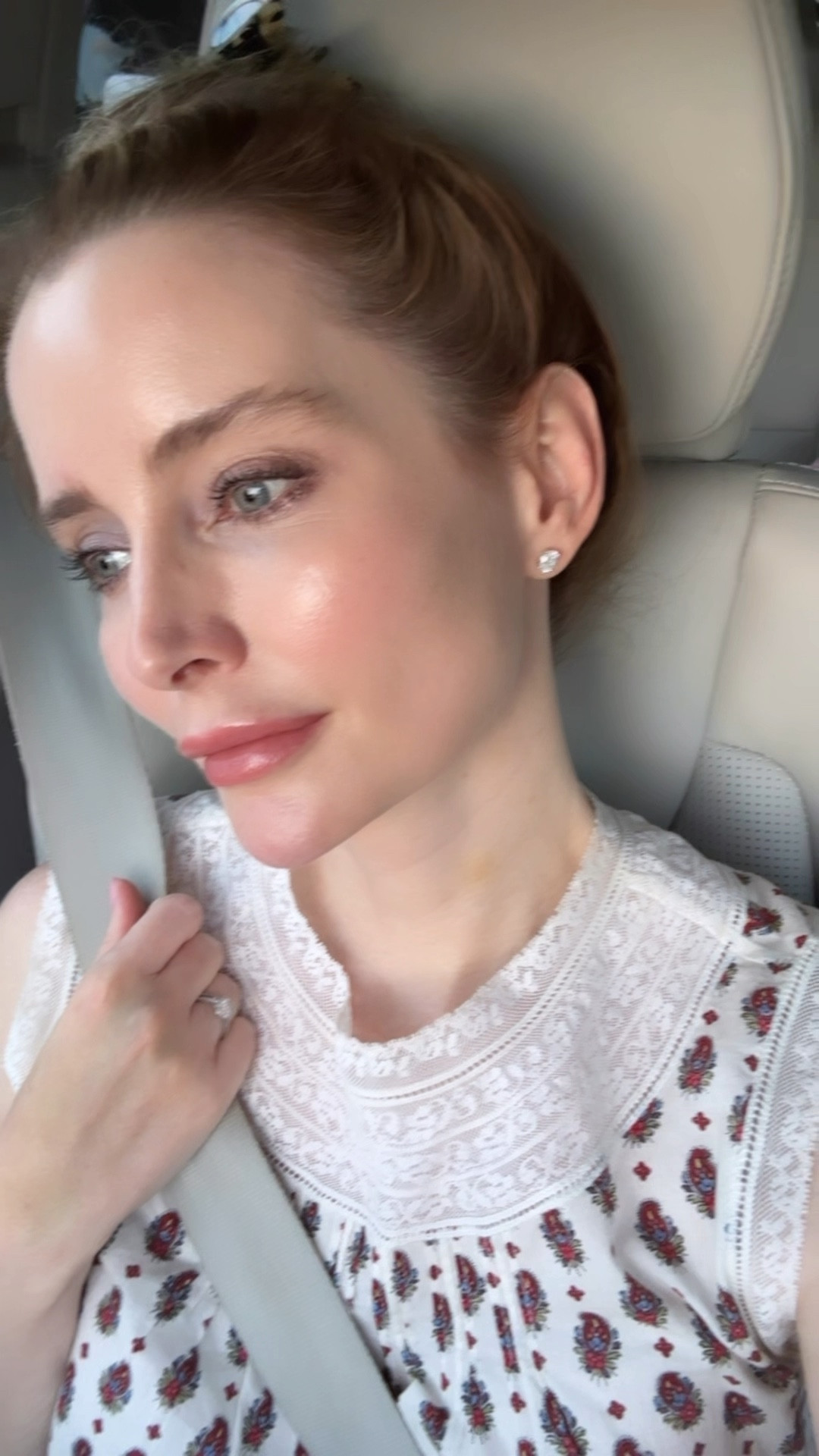 Sitting in traffic forever but love this new light rose lip combo for fall and my new (perfect*) Doen dress✨ The lace detailing and delicate buttons in the back plus the lightest cotton, v Florida fall🍂
#Chanel #Chanelbeauty #shopdoen #doendress #Floridafall 

#LTKSeasonal #LTKBeauty #LTKStyleTip
