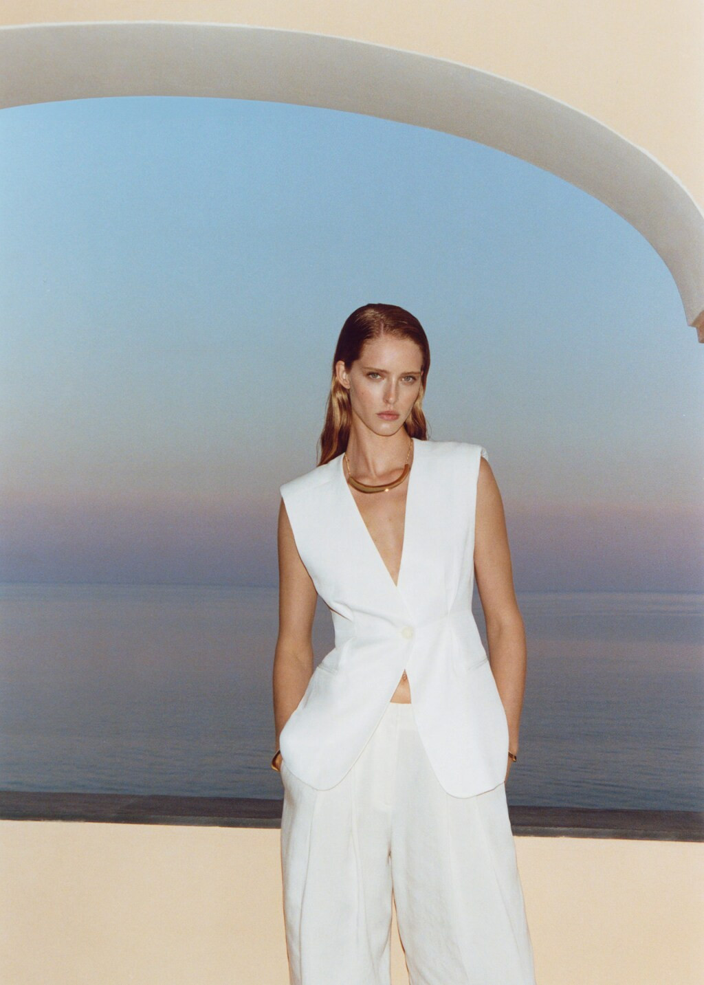 Search: White vest (6) | Mango USA | MANGO (US)