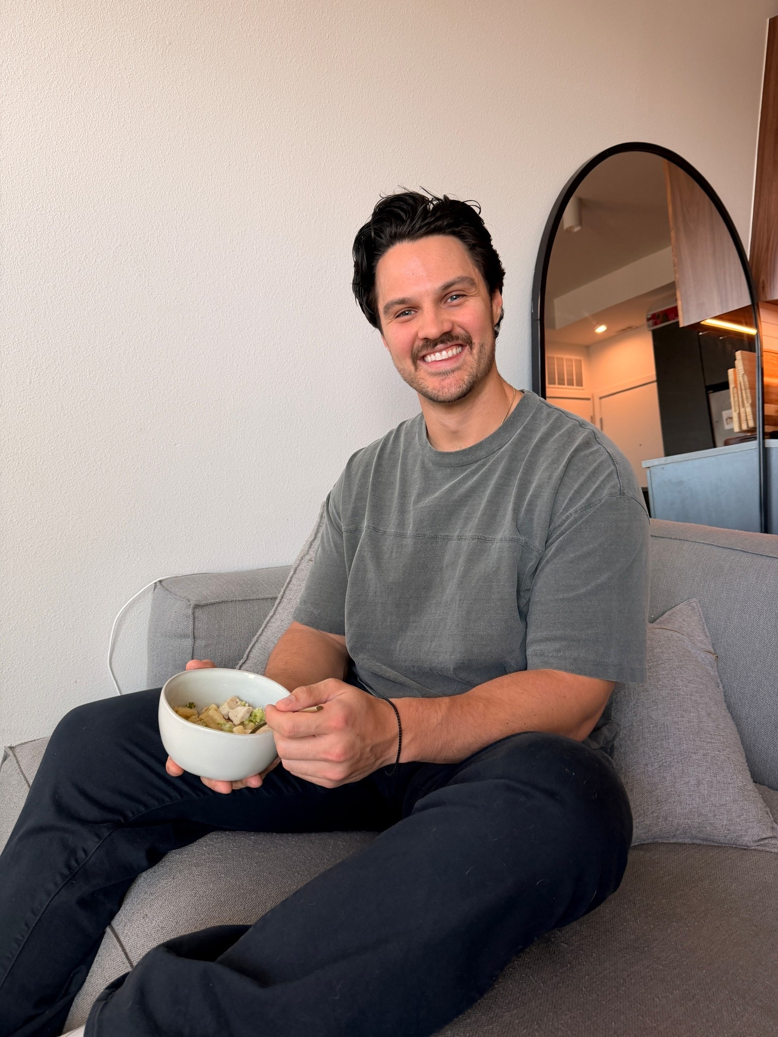 #ad Football Sunday calls for time-saving meals. Always 400 calories or less and a good source of protein – @LeanCuisine is all about making things easier and tastier. @Target #TargetPartner #LeanCuisine

#LTKMens #LTKdayinmylife #LTKfitnessgoals