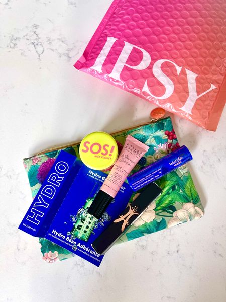 MAY IPSY GLAMBAG 

5 deluxe beauty Samples $14/Month (up to $70 Value) 

Sign up here: https://glnk.io/mz73x/littlemeandfree

I have linked the exact products in my bag as well which equaled a total value of $60.40. 

#LTKBeauty