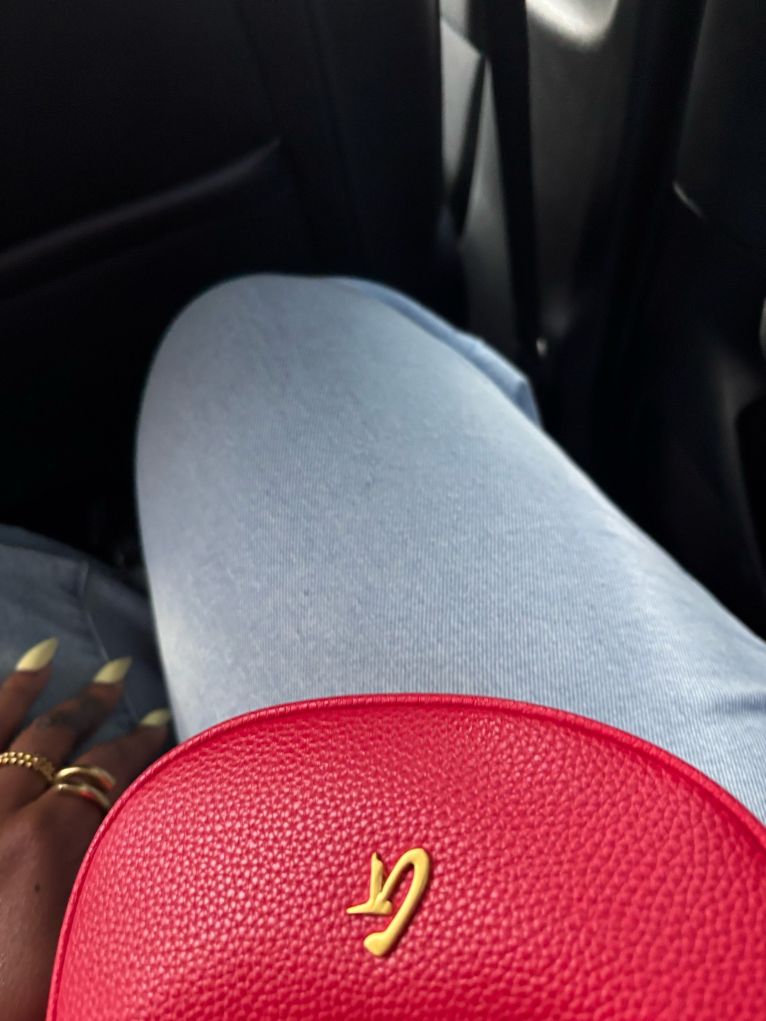 The older I get, the more I reach for accessories that are cute, functional, and make everyday life easier.

This crossbody turning into a wristlet has been one of my favorite everyday essentials lately because it’s lightweight, hands free, and still pulls the whole look together without trying too hard. Perfect for errands, brunch, date night, concerts, travel, or those days when you just want to carry your essentials and go.

Paired with my everyday stackable rings and gold jewelry, this is the kind of effortless everyday luxury I never get tired of.

If you love practical accessories that still give “put together,” this bag is definitely worth adding to your collection.

#LTKootd