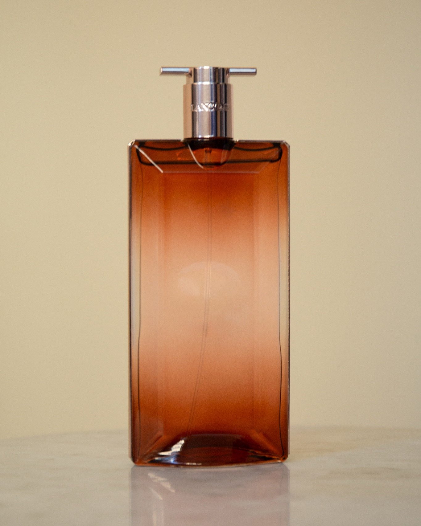 write your own rules 🪶💕 @lancomeofficial 

Step into your own power with Idôle Power, an intense fragrance singing with notes of juicy pomarose, damascena rose and creamy sandalwood. #idolepower #idolebylancome #lancomefragrances #lancome #giftedbylancome #perfumecollection 



#LTKFindsUnder100 #LTKBeauty #LTKMostLoved