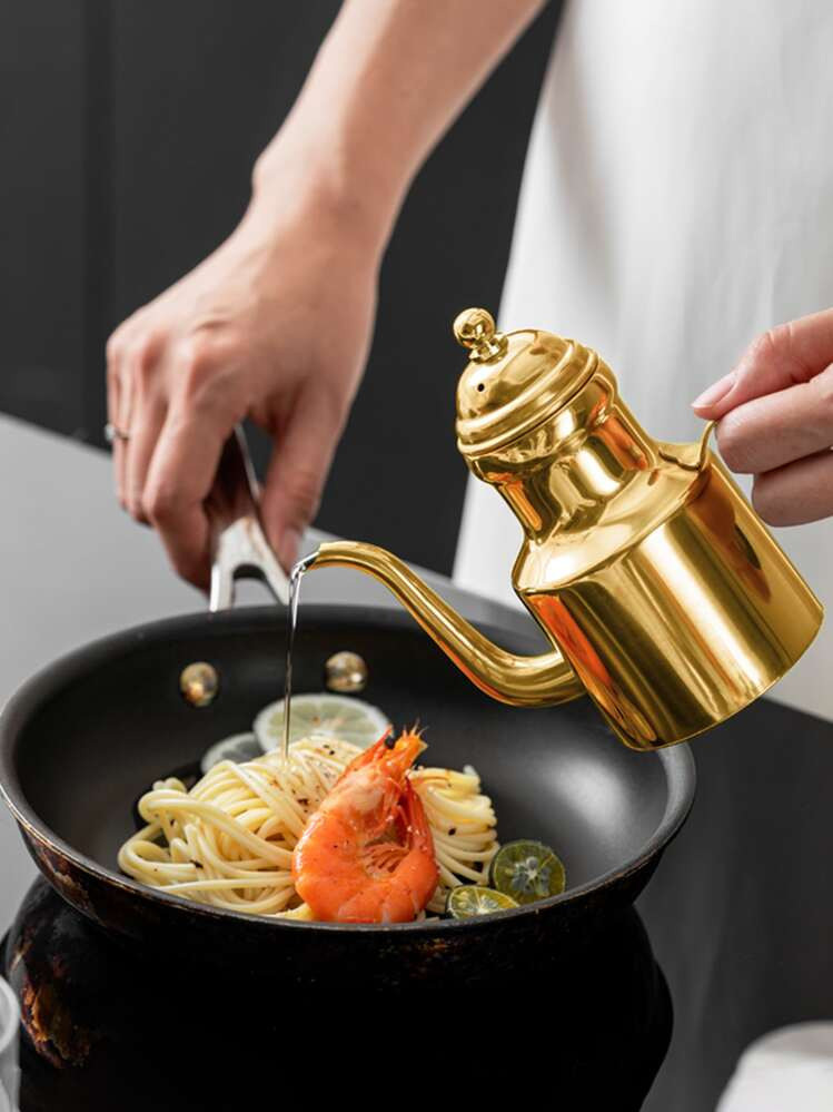 1pc Stainless Steel Oil Dispenser, Luxury Golden Kettle Design Oil Dispenser Bottle For Kitchen | SHEIN