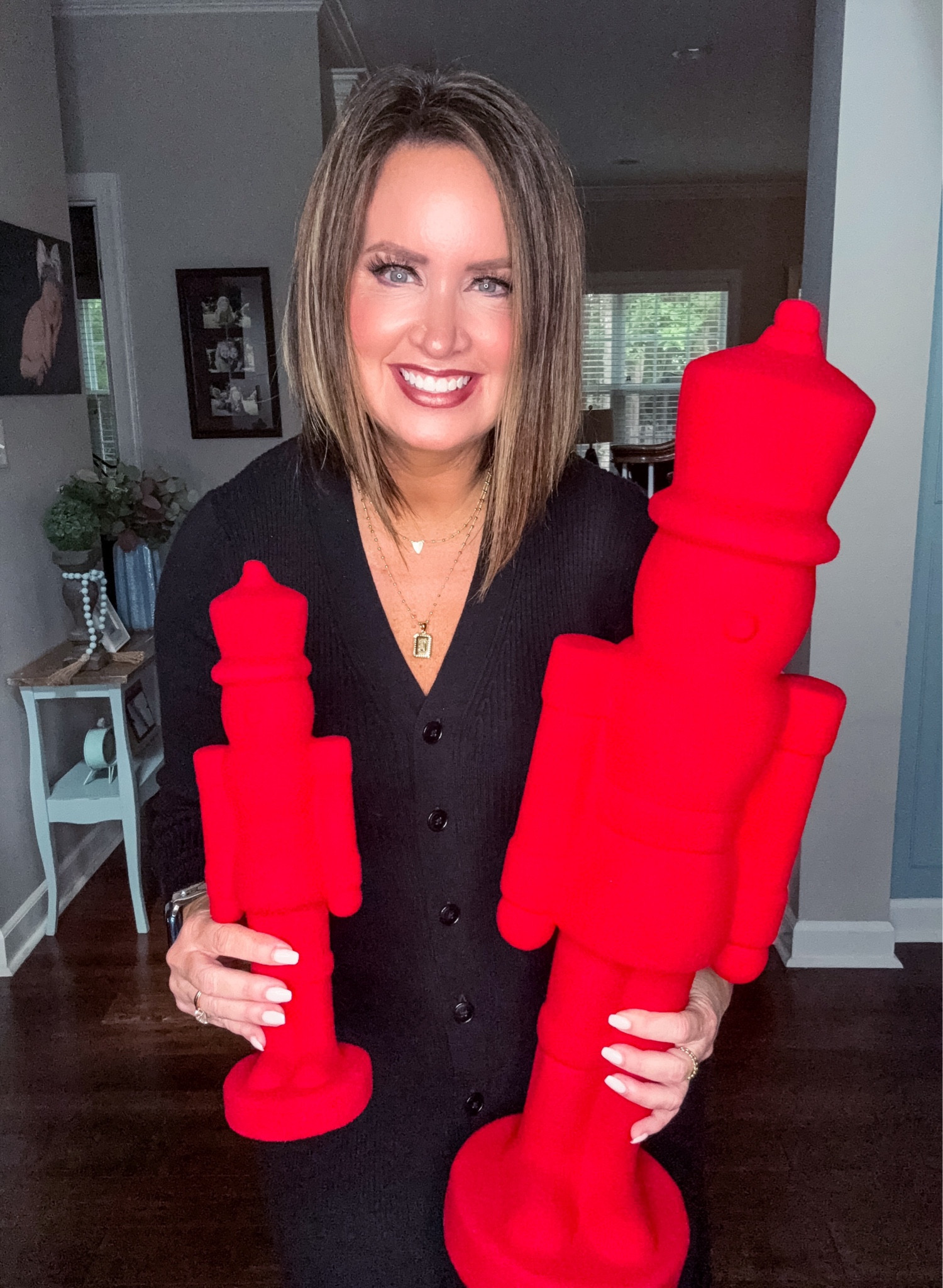 These nutcrackers from Walmart were last week’s best seller! Only $7 and $24!

#LTKHoliday #LTKSeasonal #LTKFindsUnder50