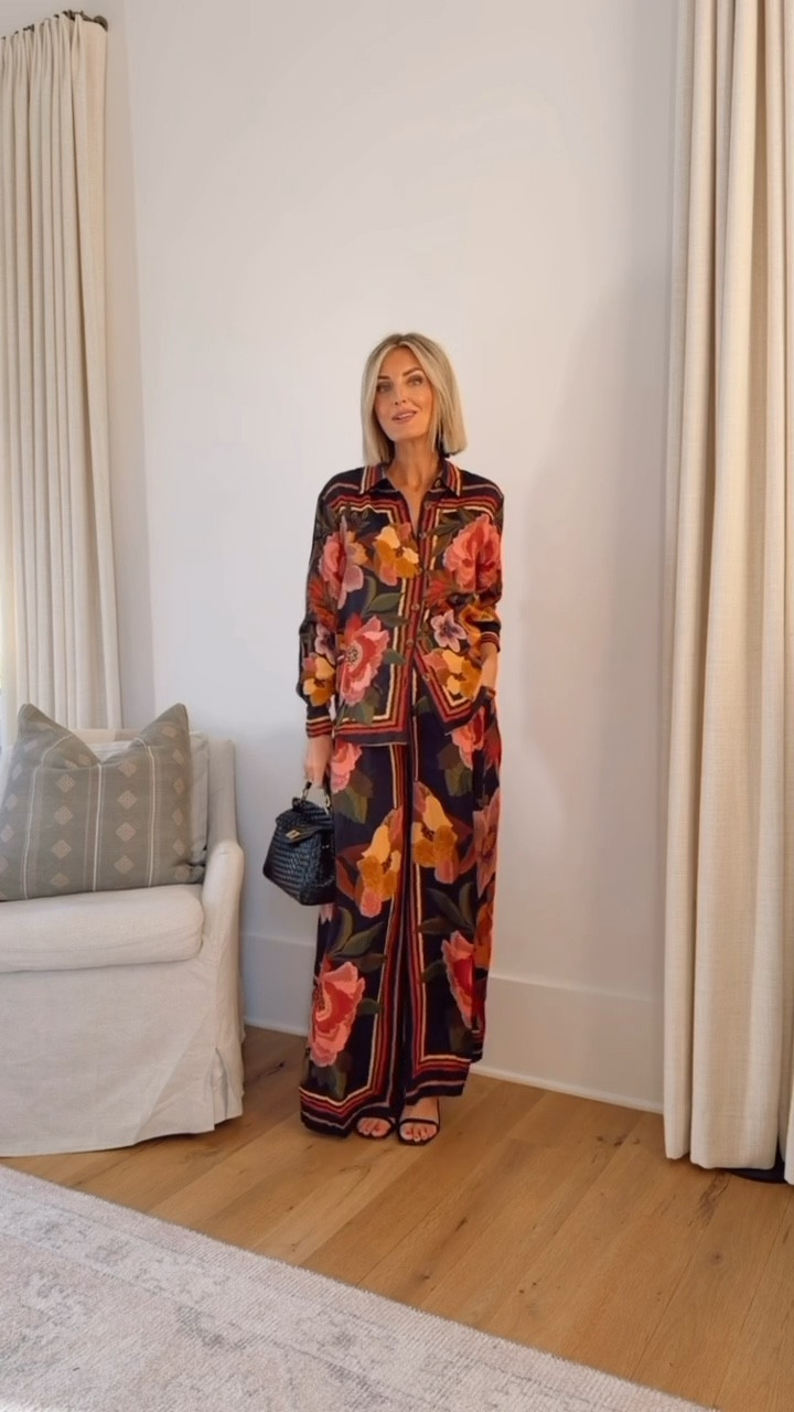 
I’m a matching set lover and this one might be my latest favorite! The color is perfect for fall and I’d wear it in a heartbeat for a dinner party with friends or a mountain girls trip! The top is so versatile-I’m already planning to style it with denim too! And you will not believe where this bag is from…it looks designer! Wearing an XS in the top and a M in the pants. Loverly Grey, fall outfit inspo, matching set 

#LTKBump #LTKStyleTip #LTKSeasonal