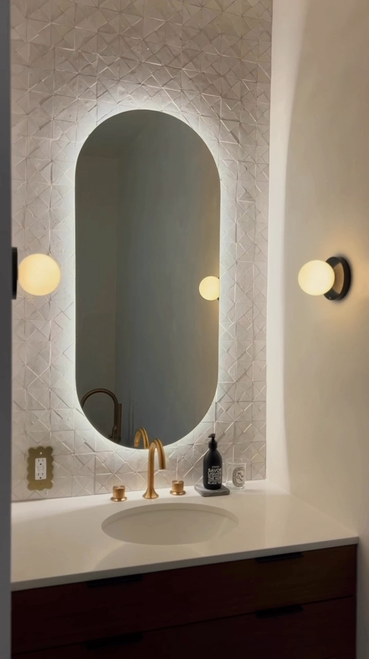 SALE ALERT! These squiggle scalloped light plate switches are on sale! They come in 6 colors! #meandmrjones

#LTKHome #LTKFindsUnder50 #LTKFindsUnder100