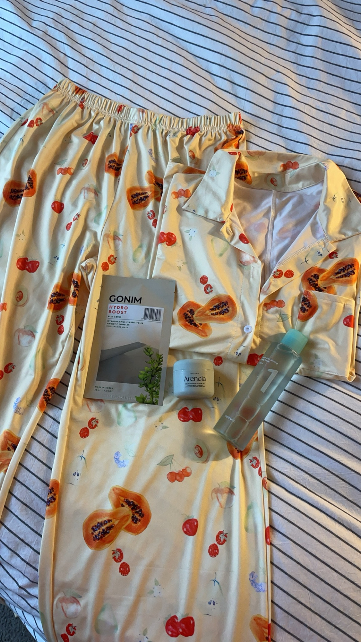 Obsessed with PJS! Got a size M  

#LTKSeasonal #LTKGiftGuide #LTKU