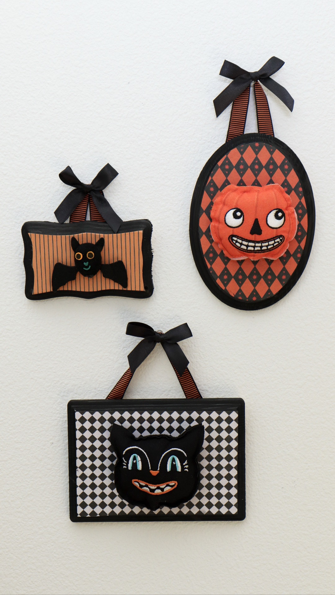 these floral picks aren't just for wreaths 🖤
clip off the pumpkin, cat, and bat pieces and glue them onto painted plaques layered with vintage Halloween papers, all from @michaelsstores
 
plain wood plaques, turned into a classic vintage Halloween look — perfect for a nursery, kids' room, gallery wall, or mantle!
 
follow @michaelsstores and share how you #MakeItWithMichaels

#LTKSeasonal #LTKHome #LTKKids