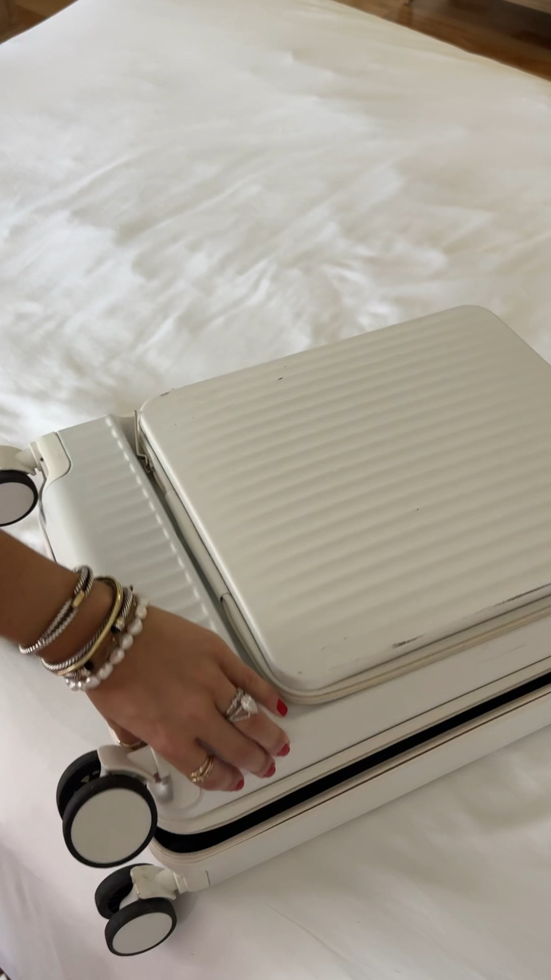 Pack with me for Europe carry on only! My carry on isn't available anymore so I links similar 

Travel must haves, packing essentials 

#LTKVideo #LTKTravel #LTKFindsUnder100