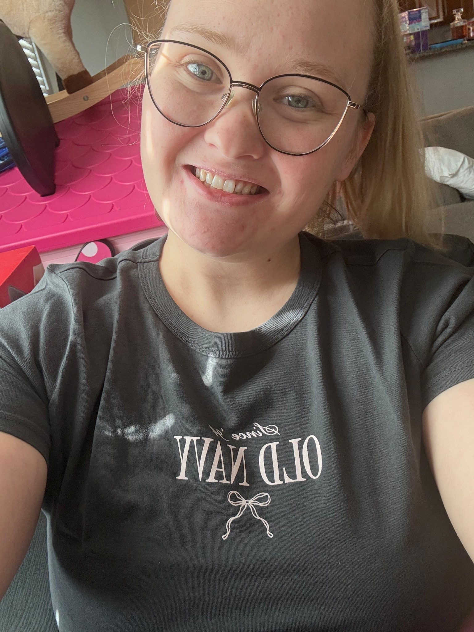 Old navy bow tee
