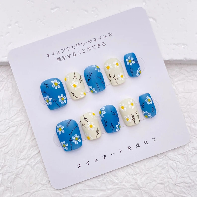 Vintage Boho Dainty Daisy Nails/Floral Design Press On Nails/Cute Short Blue Nails/Spring Nails A... | Etsy (US)