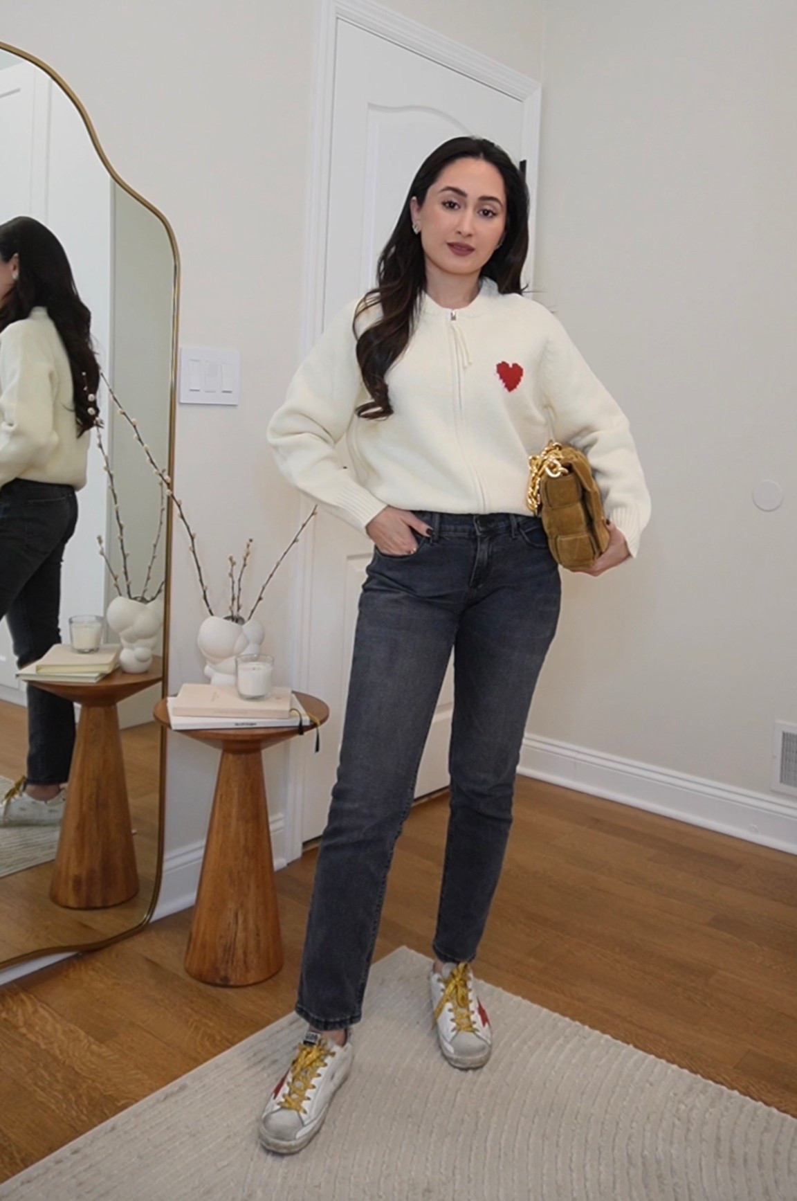 This sweater and denim combo is the kind of effortless look that works for the office, errands, and everything in between.

#LTKspringtrends #LTKspring #LTKootd