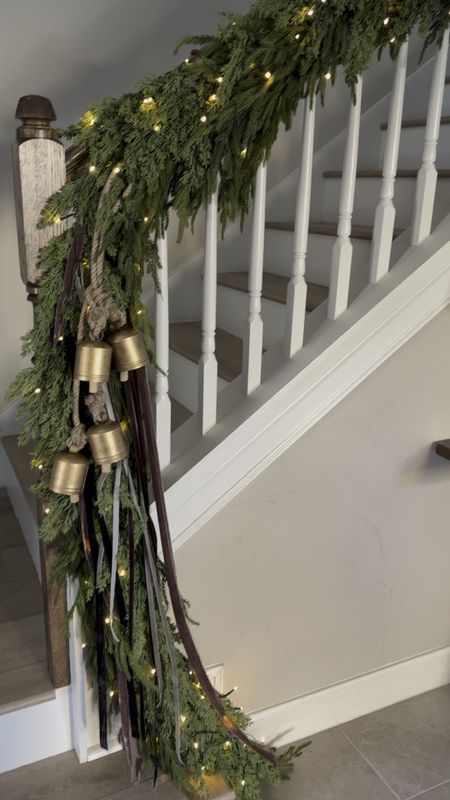 This is my favorite staircase garland yet! I love the look of the mixed greenery!

Staircase garland, how to style garland, Christmas bells, velvet ribbon, Norfolk Pine garland, Cedar Garland 

#LTKHoliday #LTKVideo #LTKhome
