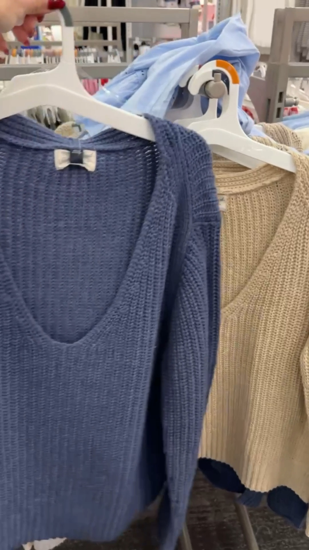 Love these v neck sweaters from @target @targetfashion 

#LTKSeasonal #LTKFindsUnder50 #LTKootd