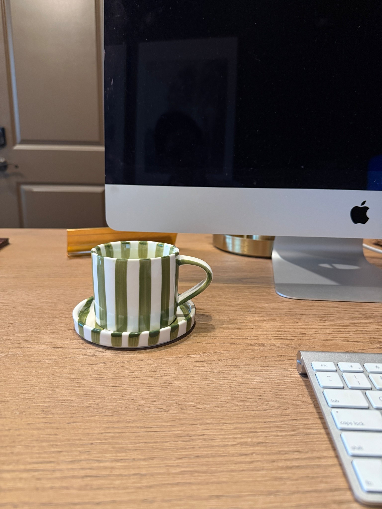 The cutest coffee mug!!! 

#LTKGiftGuide #LTKSeasonal #LTKSummerEdit